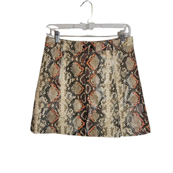 Animal Print Mini Skirt - Picture 1 of 11